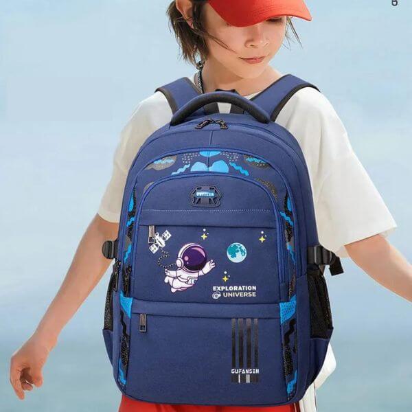Astronaut Orthopedic Backpack Set – Waterproof Kids’ School Backpack with Lunch Bag, Pencil Case & Keychain