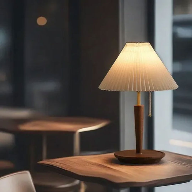 Retro Vienna Pleated Table Lamp