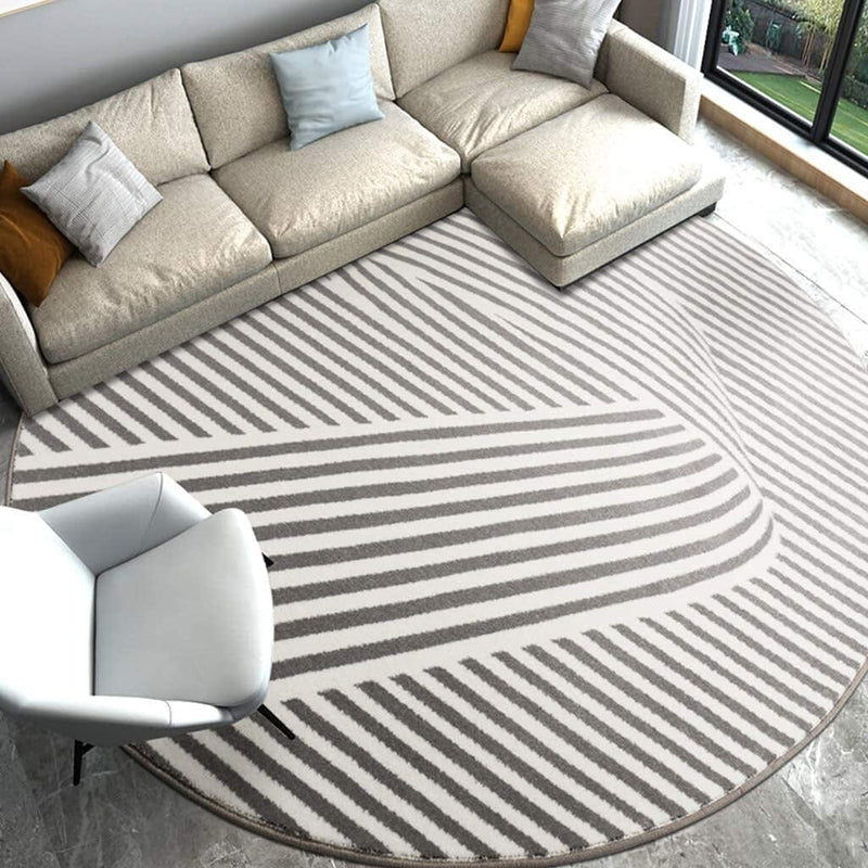 Organic Round Decorative Rug – Trace