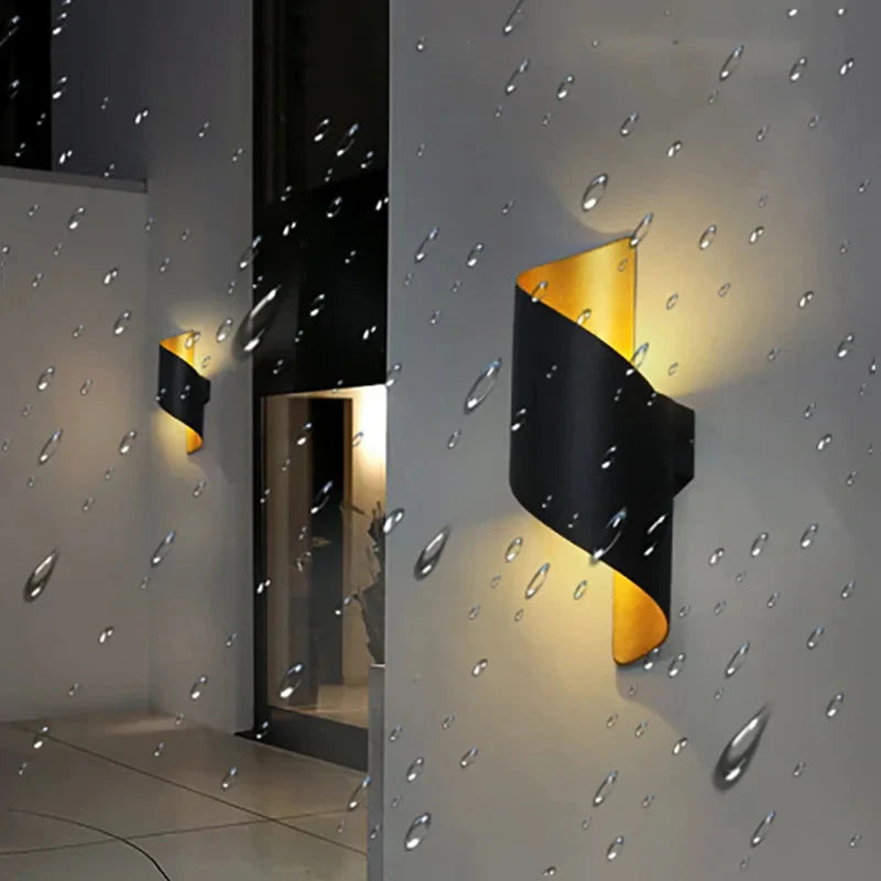 Luminária Arandela de Parede Potenza Bronze Impermeável Conceito