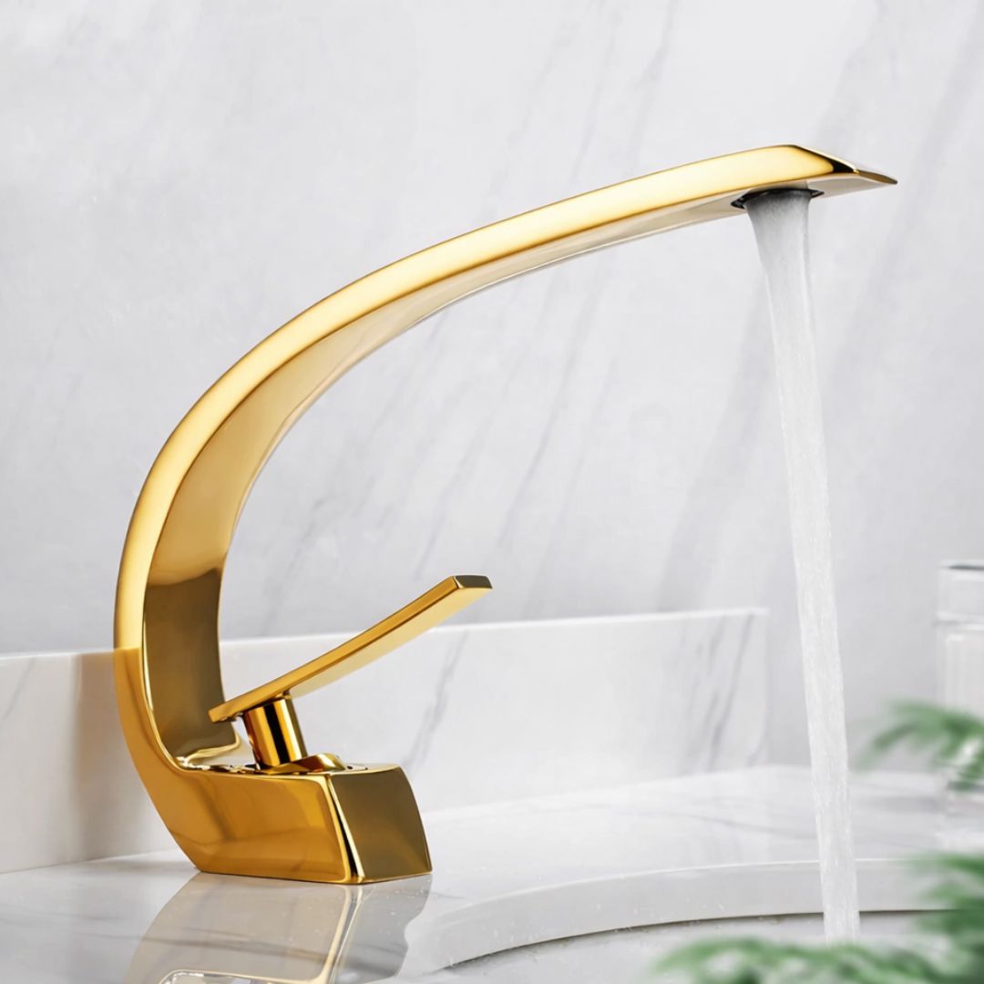 Minimalist Classic Wave Mixer Tap – Single Handle Hot & Cold Water
