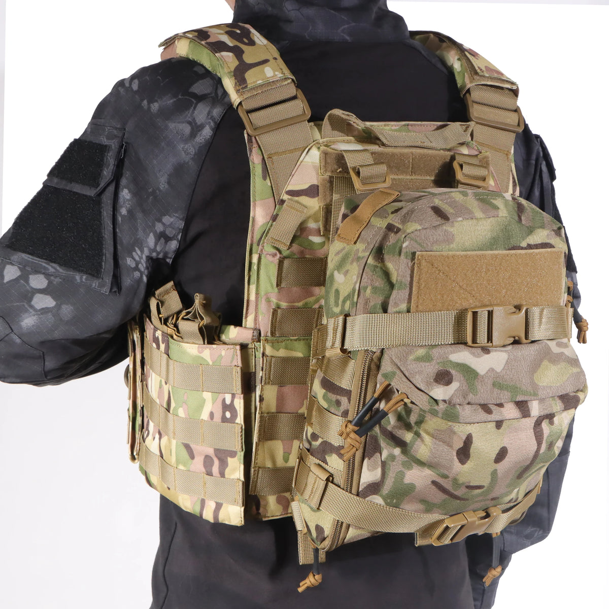 Tactical Hydration Pack – Lightweight MOLLE Water Backpack