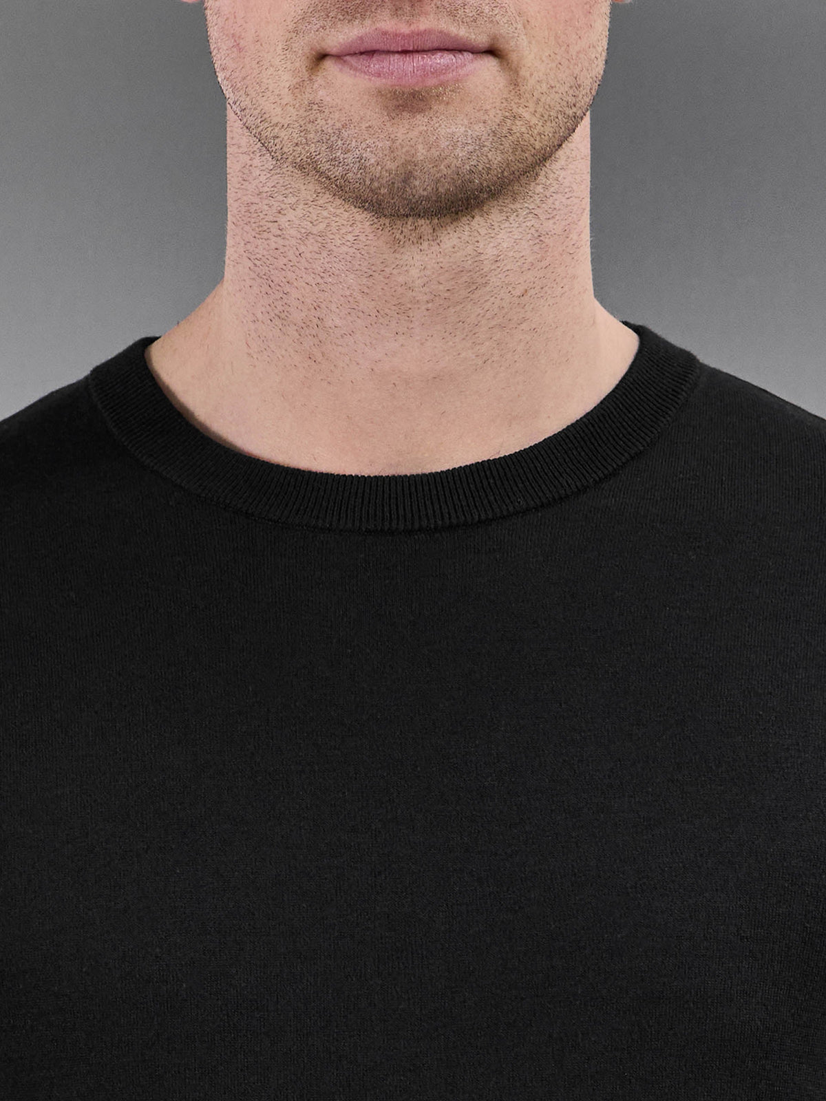 Summer Cotton Knitted T-Shirt in Black