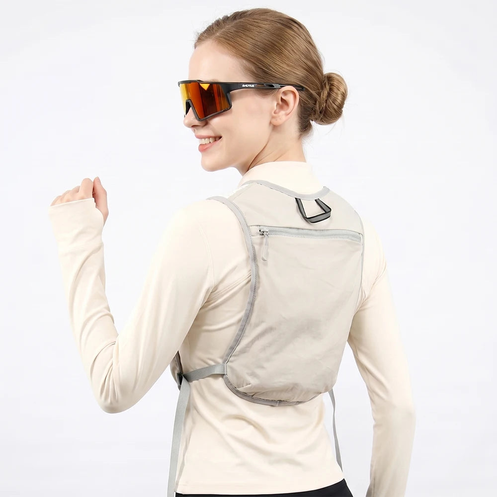 Lightweight Running Vest Backpack – Reflective & Hydration