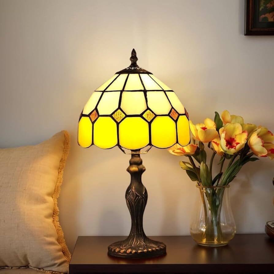Classic Tiffany Stained Glass Table Lamp