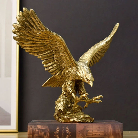 Escultura Águia Dourada resina Conceito 1# 