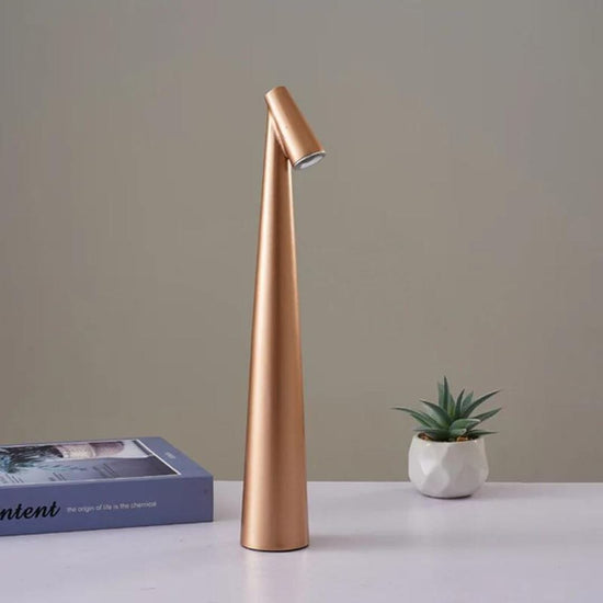 Luminária Abajur de Mesa Pureblixx Conceito 