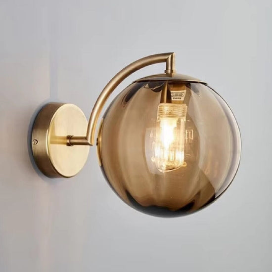 Luminária Arandela de Parede Elegance Orb Glass ### Conceito 