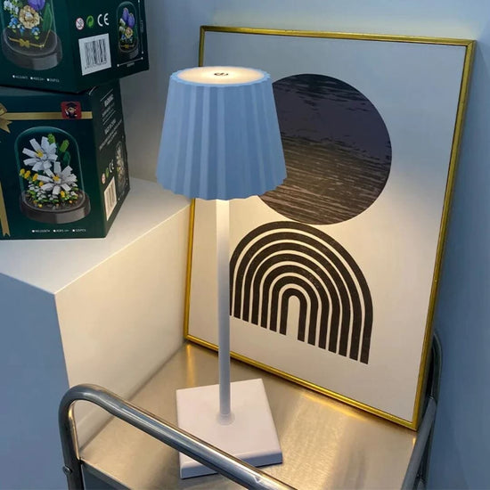 Luminária Móvel Touch de Mesa Aurora - Candeeiro e Abajur Earth 38cm Abajur - 0057 YuDome Branco 