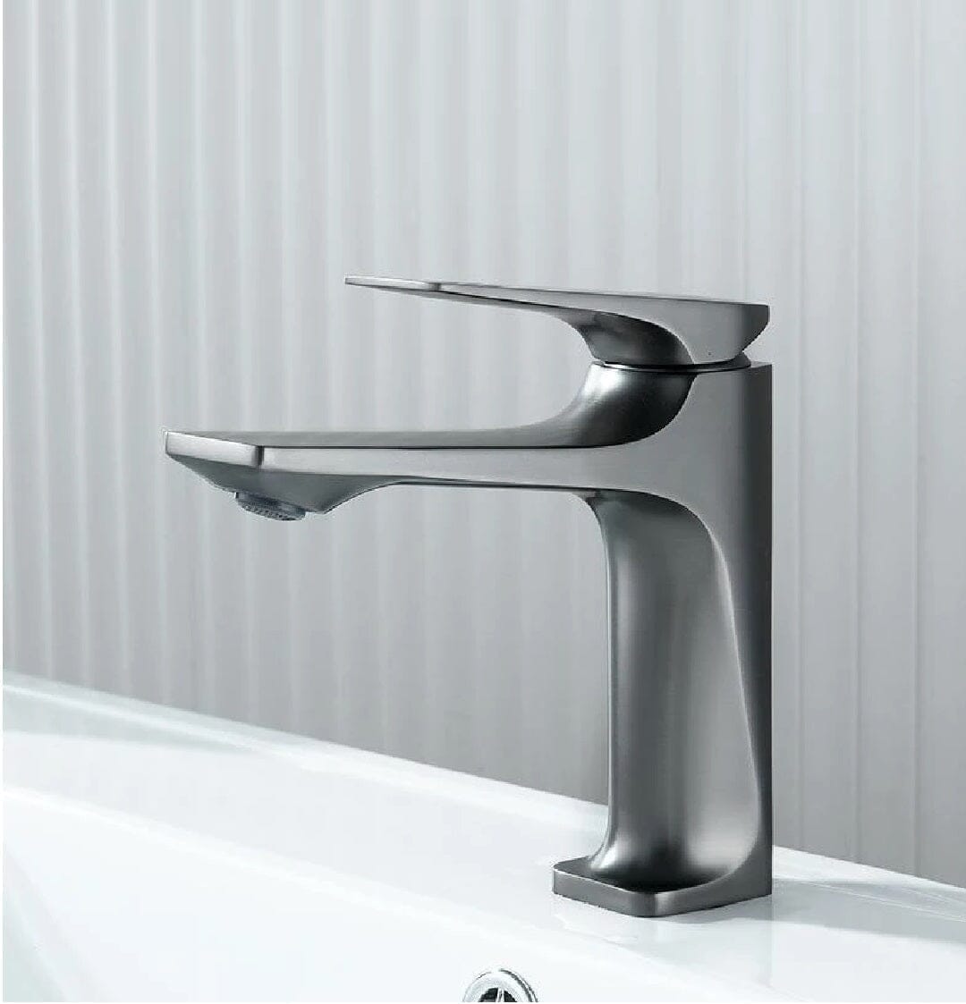 Brushed Classic Diamond Bathroom Mixer Tap – Timeless Elegance & Durab ...